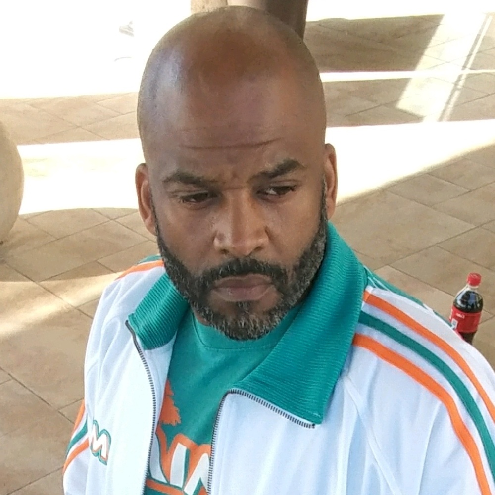 Meet your Posher, Claude